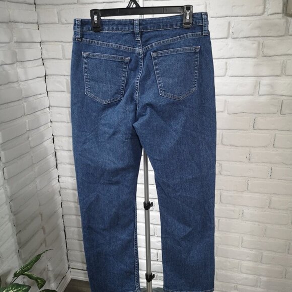 Riders by Lee Ladies Size 10M Relaxed Fit Medium Wash Straight Legs Jeans - Picture 2 of 14